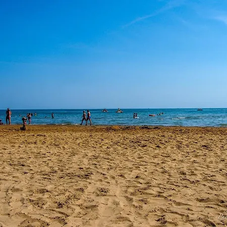Сasa de vacaciones Near The Beach In Pineda *